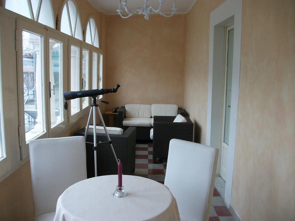 La Loggia Di Federico Hotel Navelli Room photo